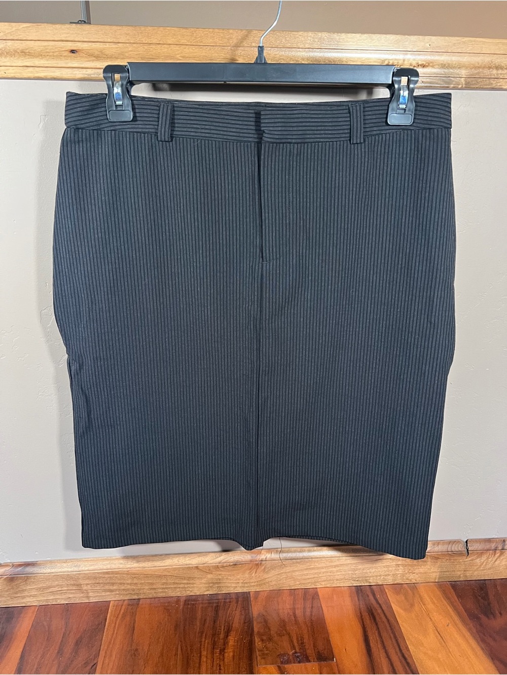 GAP Women’s Black Pinstripe Pencil Skirt